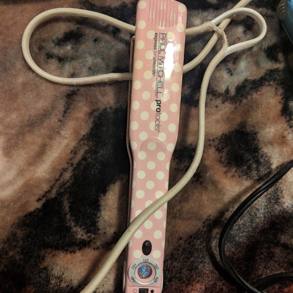 Paul Mitchell pin up edition